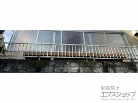 YKKAPのフェンス・柵・塀 シンプレオフェンス2F型 縦格子 自由柱施工 施工例