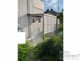 LIXIL(リクシル)のテラス屋根 フーゴF 独立テラスタイプ 単体 積雪～20cm対応＋サイドパネル2段 施工例