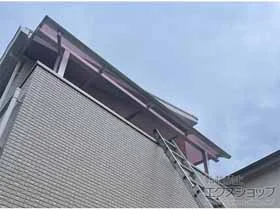 YKKAPのバルコニー屋根 ソラリア R型 屋根タイプ 単体 積雪～20cm対応+吊り下げ式固定物干し 標準タイプ 施工例