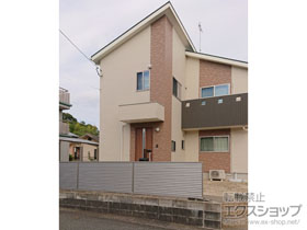 のフェンス・柵 ミエーネフェンス 目隠しルーバータイプ　自由柱施工 施工例