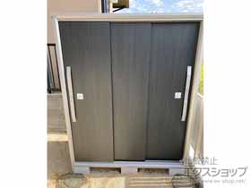 の物置・屋外倉庫 エスモ 一般型 1350×774×1613 ESF-1307D-WE 施工例