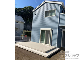 のウッドデッキ リウッドデッキ 200+段床セット　<正面+片側面タイプ1段> 施工例