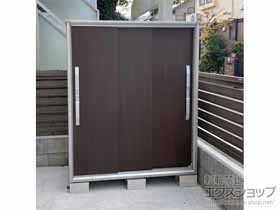 の物置・屋外倉庫 エスモ 一般型 1350×774×1613（ESF-1307D） ESF-1307D-WC 施工例