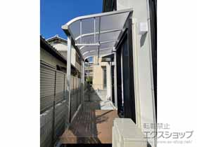のテラス屋根 ソラリア R型 テラスタイプ 単体 積雪〜20cm対応+吊り下げ式固定物干し 施工例