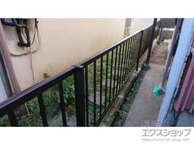 のフェンス・柵 ミエッタフェンス 防犯たて格子タイプ・自由柱施工 施工例