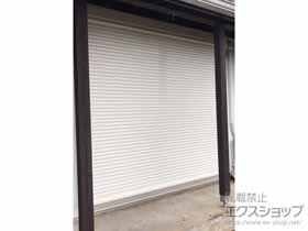 のガレージシャッター 【特注】リフォームシャッター 手動式 標準タイプ *ボックス下げ納まり+下地部材 施工例