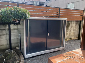 の物置・屋外倉庫 シンプリー 一般型 1740×515×1303 MJX-175C-CG 施工例