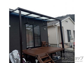 のテラス屋根 ソラリア F型 テラスタイプ 単体 積雪〜20cm対応 施工例