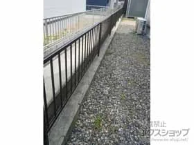 Value Selectのフェンス・柵・塀 ミエッタフェンス 防犯たて格子タイプ　自由柱施工 施工例