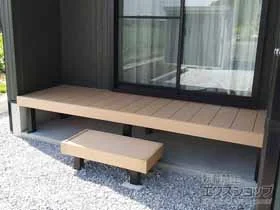 YKKAPのウッドデッキ リウッドデッキ 200＋独立式リウッドステップ2型 施工例