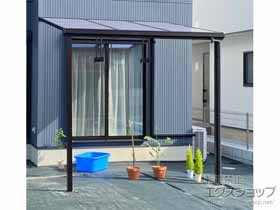 のテラス屋根 ソラリア F型 テラスタイプ 単体 積雪〜20cm対応＋吊り下げ式固定物干し 施工例