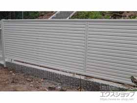 のフェンス・柵 ミエーネフェンス 目隠しルーバータイプ 自由柱施工 施工例