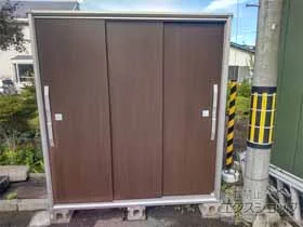 ヨドコウの物置・収納・屋外倉庫 エスモ 一般型 1800×924×1913（ESF-1809A） ESF-1809A-WC 施工例