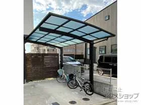 YKKAPのカーポート アリュース 積雪〜20cm対応 施工例