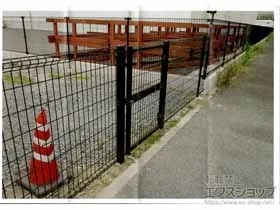 LIXIL ���N�V��(TOEX)�̖�� �n�C�O���b�h���N8�^ �ЊJ���@���g�p �{�H��