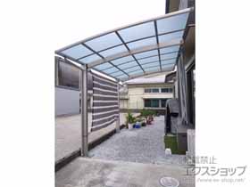 のカーポート アリュース　積雪〜20cm対応＋着脱式サポート柱 施工例