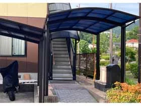 YKKAPのカーポート アリュース ワン 積雪〜20cm対応 施工例