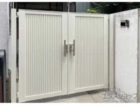 LIXIL ���N�V��(TOEX)�̖�� �J�����AB TM2�^ ���J���@���g�p �{�H��