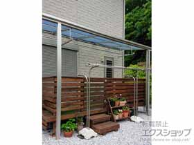 のテラス屋根 ソラリア F型 テラスタイプ 単体 積雪〜20cm対応＋吊り下げ式 固定物干し ワイド 施工例