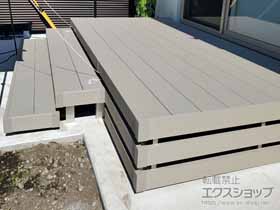 のウッドデッキ リウッドデッキ 200＋正面段床2段＋床下囲い3面 施工例