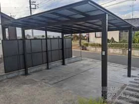 Value Selectのカーポート ソリッドポート ワイド 積雪～20cm対応+サイドパネル 施工例