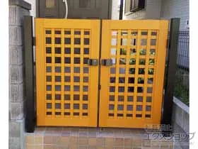三協アルミの門扉 プラウディB型 両開き　門柱使用 施工例