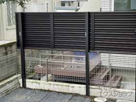 のフェンス・柵 ミエーネ目隠しルーバーフェンス 上段のみ設置 自立建て用 施工例