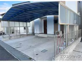 YKKAPのカーポート アリュース トリプル　積雪～20cm対応＋サイドパネル+サイドパネル（間柱付き） 施工例