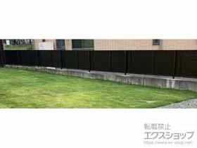 Value Selectのフェンス・柵・塀 ミエーネフェンス 目隠しルーバータイプ 自由柱施工 施工例