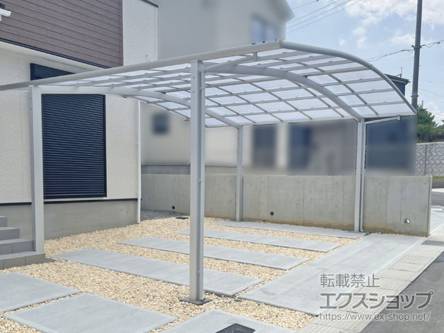 兵庫県三木市のLIXIL(リクシル)のカーポート ネスカR (ラウンドスタイル) ワイド 積雪～20cm対応 施工例
