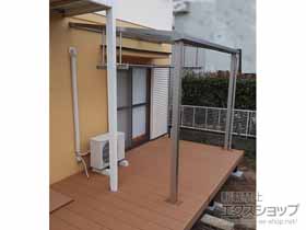 のテラス屋根 ソラリア F型 テラスタイプ 単体 積雪〜20cm対応＋吊り下げ式 固定物干し 標準 2本入り×1セット 施工例