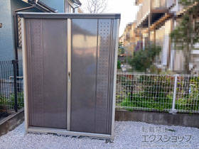 の物置・屋外倉庫 グランプレステージジャンプ 1488×750×1900 GP-157A-T-CB 施工例