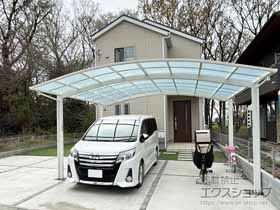 のカーポート アリュース ツイン　積雪〜20cm対応＋水平式物干し テラス柱用 2本入り 標準×1セット 施工例