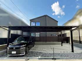 のカーポート エフルージュ FIRST 600タイプ 3台用 積雪〜20cm対応 施工例