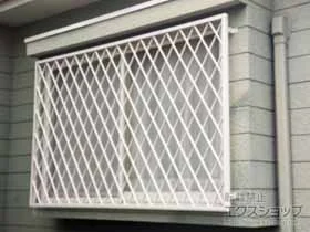 LIXIL ���N�V��(�g�X�e��)�̖ʊi�q �y�����z�A���~�ʊi�q �q�V�N���X �{�H��