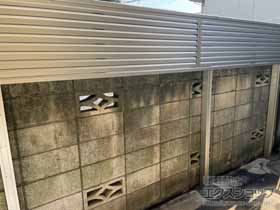 のフェンス・柵 ミエーネ目隠しルーバーフェンス 上段のみ設置 自立建て用 施工例