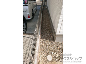 のフェンス・柵 ハイグリッドフェンスUF8型　フリーポールタイプ 施工例