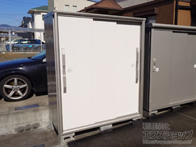 の物置・屋外倉庫 エスモ 一般型 1350×774×1613(ESF-1307D) ESF-1307D-TW 施工例