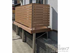 のウッドデッキ リウッドデッキ 200＋ルシアスデッキフェンスA01型＜横板格子タイプ＞ 施工例