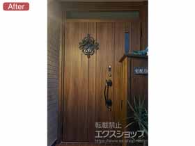 の玄関ドア リシェント玄関ドア3 D77型 断熱K4仕様 親子仕様(ランマ付)外観左吊元 ※FamiLock仕様 施工例