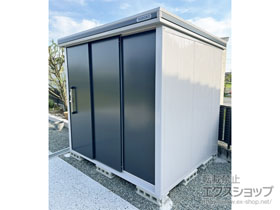 の物置・屋外倉庫 エルモ 一般型 2220×1870×2119 LMD-2218-SM 施工例
