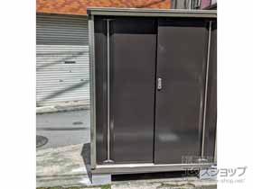 の物置・屋外倉庫 ナイソーシスター　1320×480×1603 KMW-135D-CB 施工例