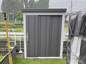 の物置・屋外倉庫 レスパス (GK) 一般型 1743×1222×2100 EL-1712(GK)-GK 施工例