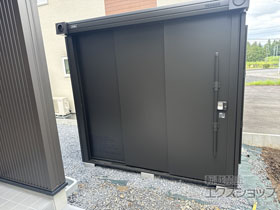 の物置・屋外倉庫 エルモ BEAMS DESIGN モデル 積雪型 LMDS−2215-BM 施工例
