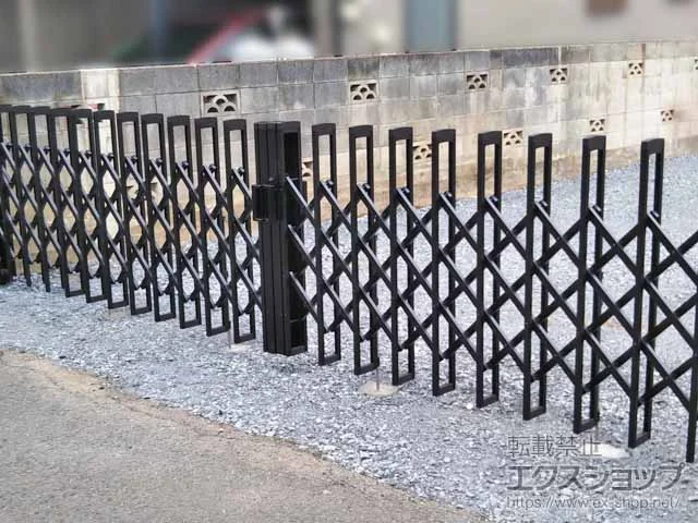 Value Selectのカーゲート トリップゲートII N型 ノンキャスター 両開き 60W(30S+30M) 施工例