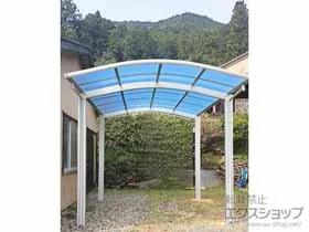 YKKAPのカーポート アリュース 600タイプ 1台用 4本柱 積雪〜20cm対応 施工例