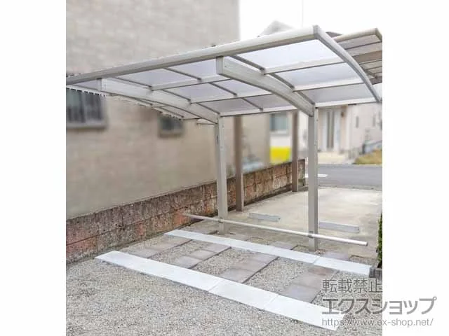 Value Selectのサイクルポート プレシオスポート ミニ 積雪〜20cm対応+車止めバー 施工例