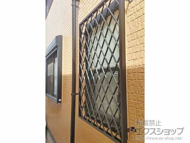 LIXIL ���N�V��(�g�X�e��)�̖ʊi�q�E���i�q �y�����z�A���~�ʊi�q �q�V�N���X �{�H��