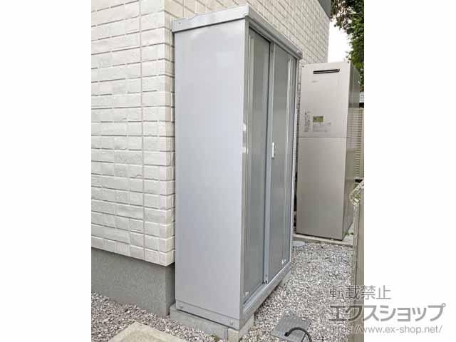 の物置・屋外倉庫 シンプリー 一般型 900×415×1603 MJX-094D-P-PS 施工例