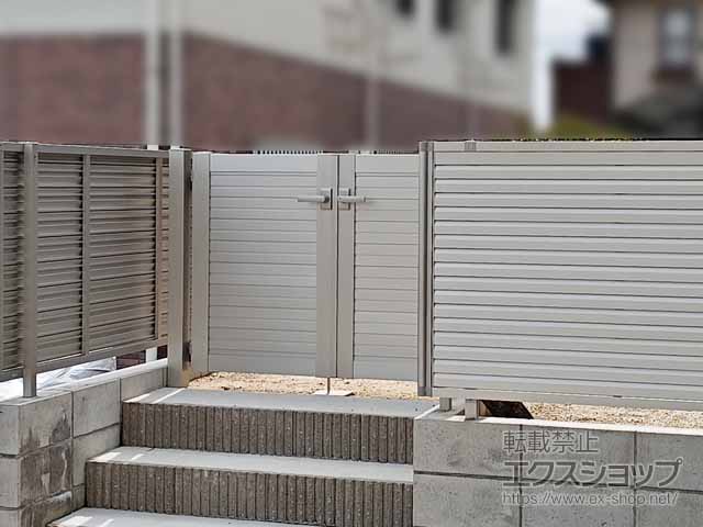 の門扉 シンプレオ門扉5型 横目隠し 両開き 門柱使用 施工例